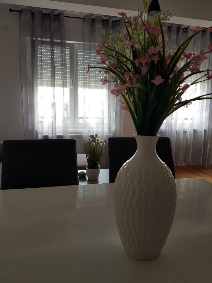Apartman Dijana Banja Luka Luaran gambar